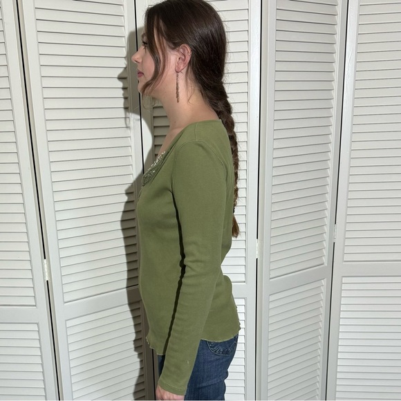 Women’s Top - Olive Green V-Neck with Sequins by For Joseph Fortune - Size M - Picture 5 of 16